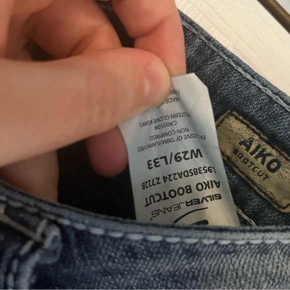 Silver Jeans, Aiko brand, capris, size 29x33 - Picture 3 of 8